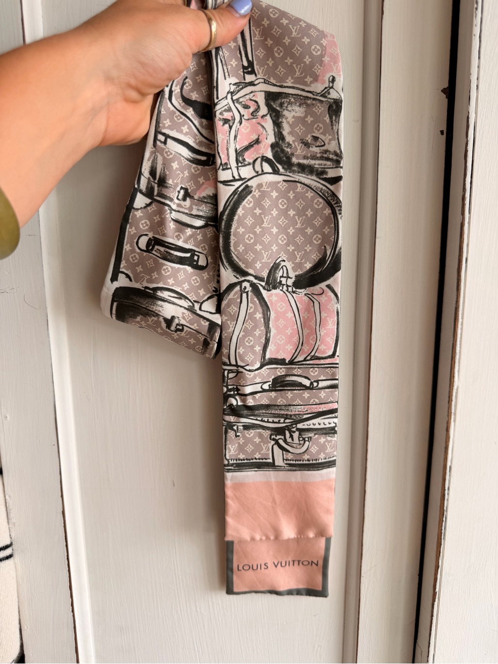 Louis Vuitton Pink & Taupe Monogram Silk Twilly With Black Sketch